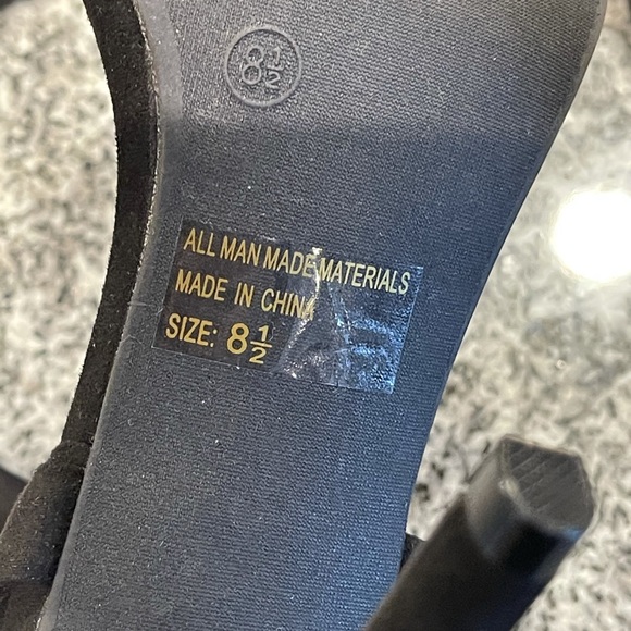 Gorgeous black high heels - Picture 4 of 7